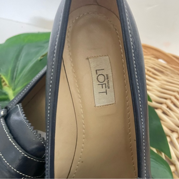 Ann Taylor Loft Vintage 90’s Navy Blue leather high heel pump Loafers Size 6-1/2 - Picture 6 of 14